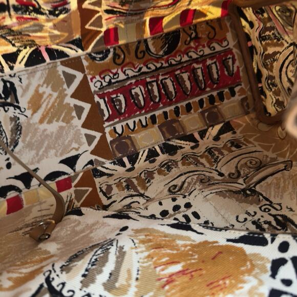 Prada Limited Edition Venetian Scene Tote Bag - Picture 14 of 16